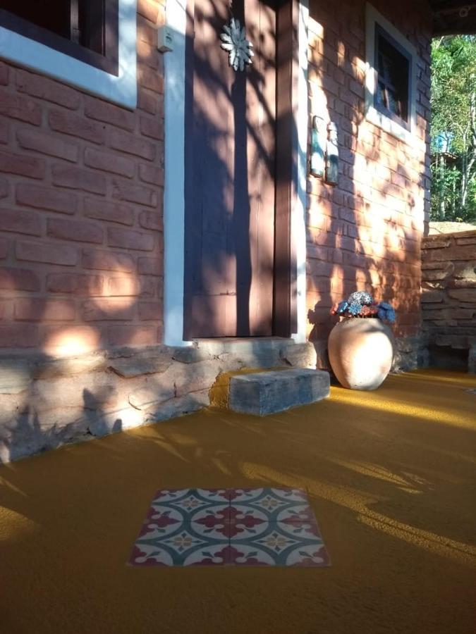 Suites Canela De Ema - Ibitipoca Conceição da Ibitipoca Εξωτερικό φωτογραφία